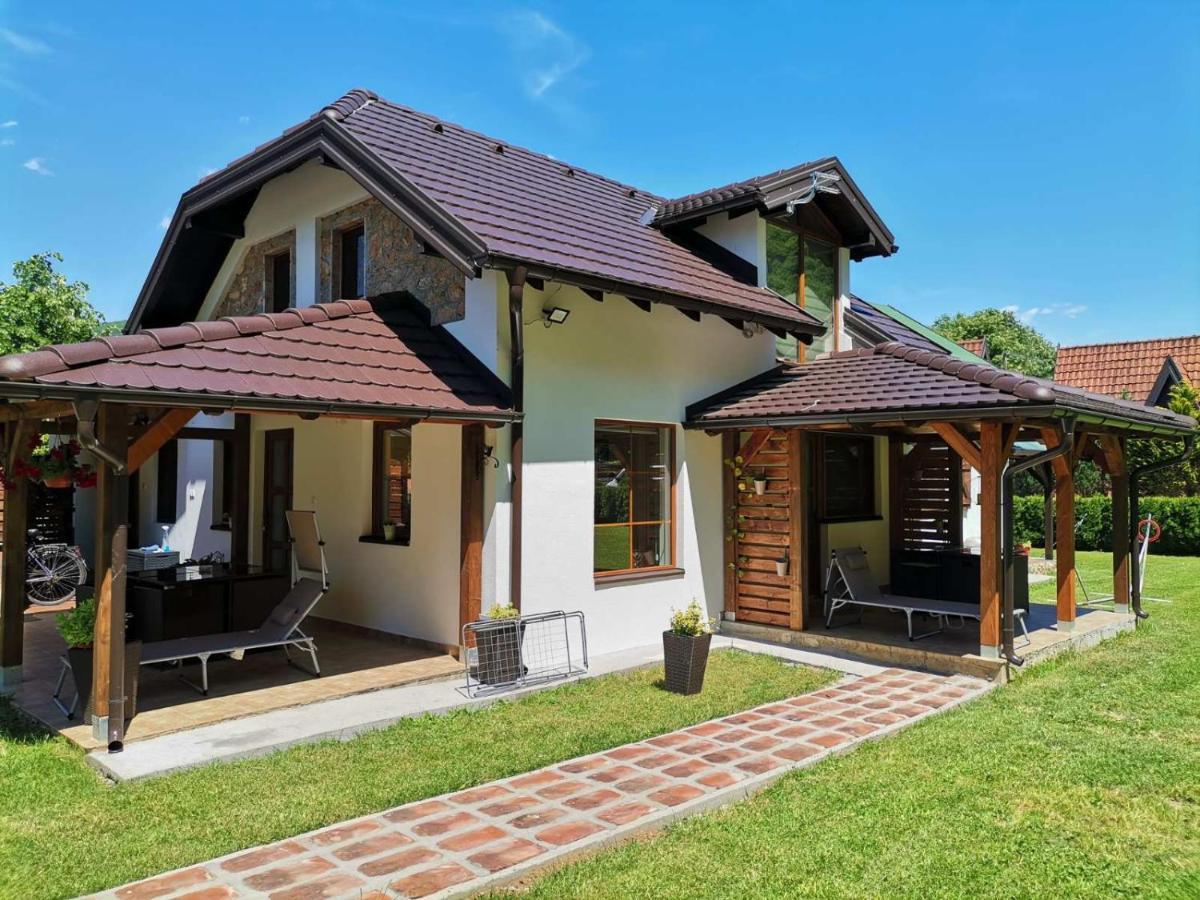 Apartmani Jovanovic Perucac Buitenkant foto