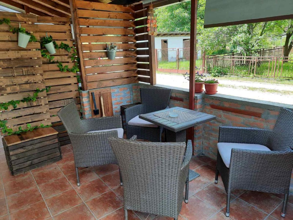 Apartmani Jovanovic Perucac Buitenkant foto