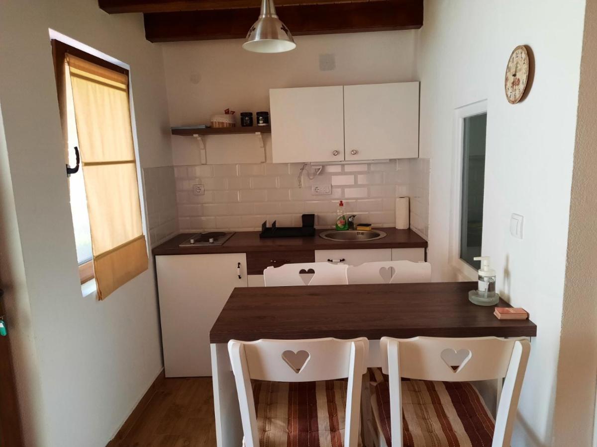 Apartmani Jovanovic Perucac Buitenkant foto