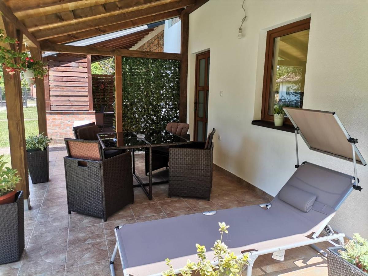 Apartmani Jovanovic Perucac Buitenkant foto