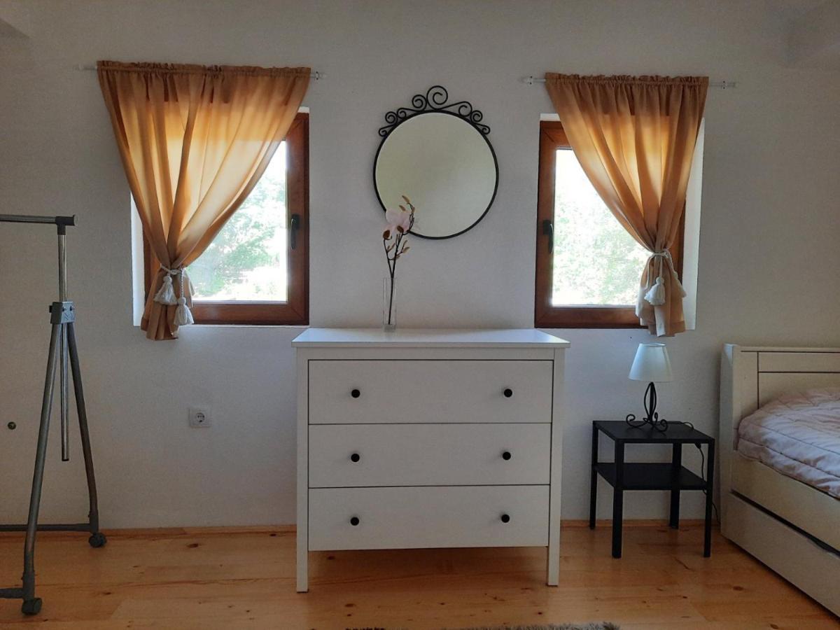 Apartmani Jovanovic Perucac Buitenkant foto