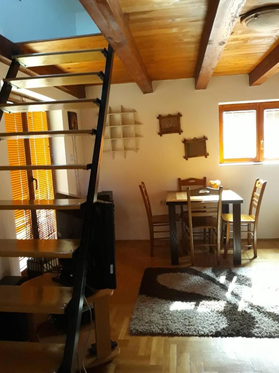 Apartmani Jovanovic Perucac Buitenkant foto
