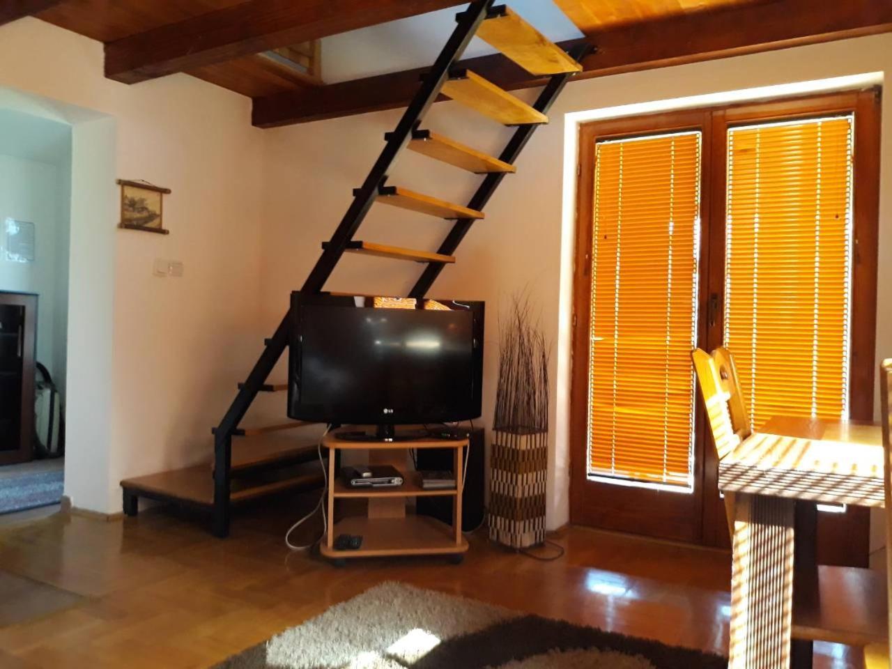 Apartmani Jovanovic Perucac Buitenkant foto